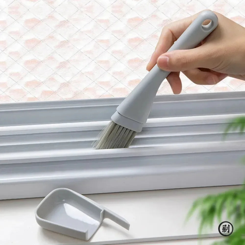 Door Floor Gap & Keyboard Cleaning Brush